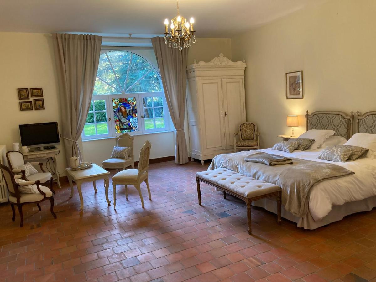 Manoir De Saint-Fiacre Panzió Malansac Kültér fotó