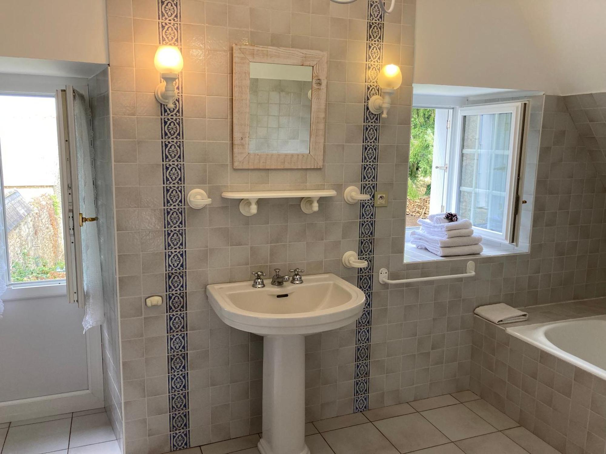 Manoir De Saint-Fiacre Panzió Malansac Kültér fotó